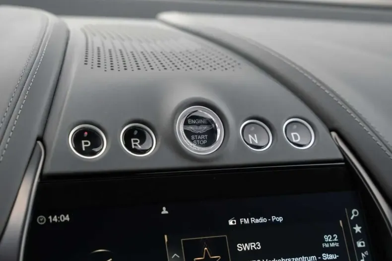 Aston Martin DBX din 2023 cu 23.990 km - oferta AST178438 - foto 32