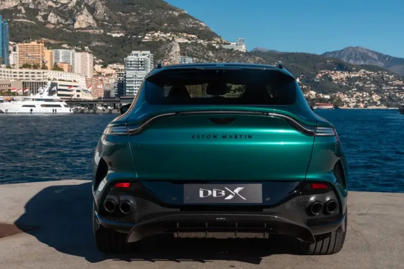 Aston Martin DBX din 2024 cu 16.500 km - oferta AST178441 - foto 4