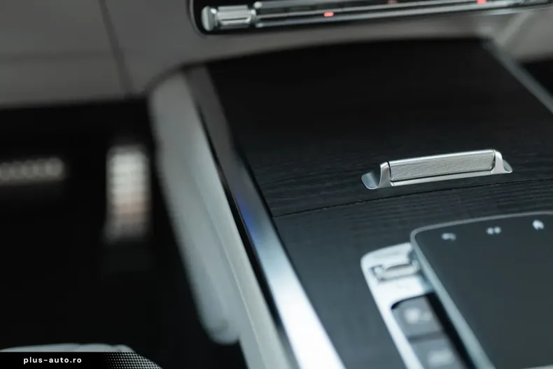 Mercedes-Benz G 63 AMG din 2024 cu 12.850 km - oferta MER178442 - foto 13