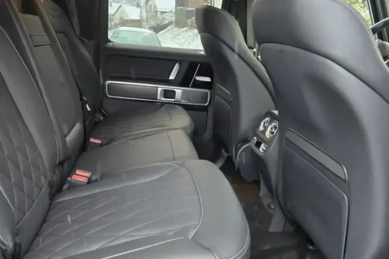 Mercedes-Benz G 63 AMG din 2024 cu 1.800 km - oferta MER178443 - foto 14