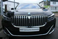 BMW 750 din 2022 cu 66.000 km - oferta BMW178444 - foto 4