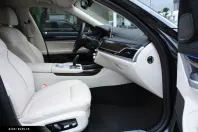 BMW 750 din 2022 cu 66.000 km - oferta BMW178444 - foto 19