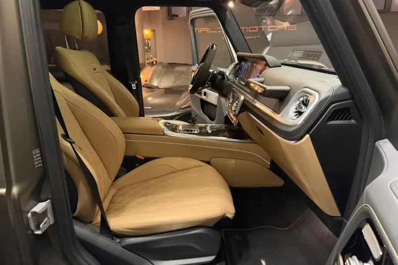 Mercedes-Benz G 63 AMG din 2025 cu 7.500 km - oferta MER178445 - foto 9