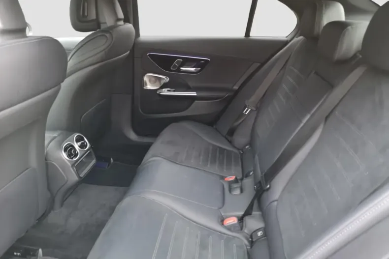 Mercedes-Benz C 300 din 2023 cu 80.300 km - oferta MER178448 - foto 16