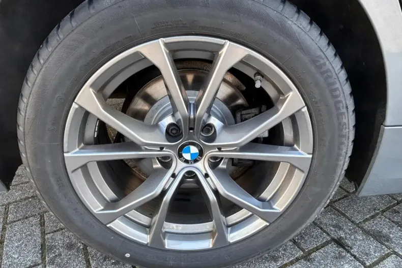 BMW 320 din 2023 cu 70.980 km - oferta BMW178453 - foto 12