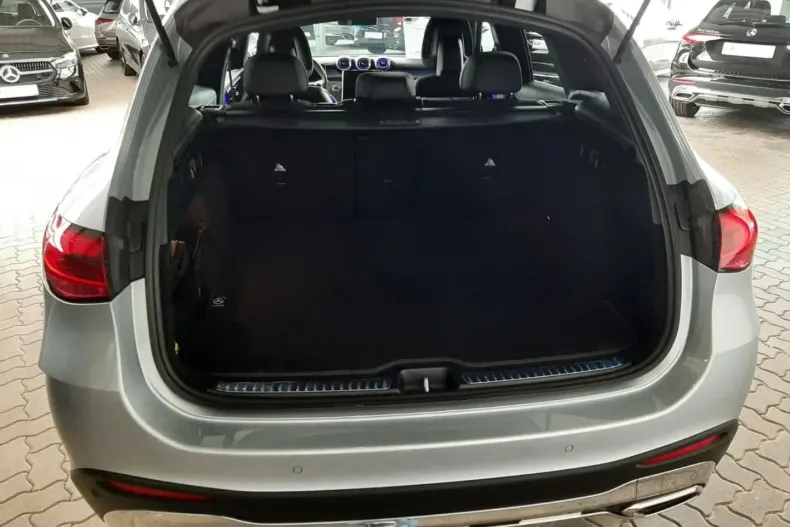 Mercedes-Benz GLC 300 din 2024 cu 27.187 km - oferta MER178454 - foto 5