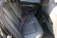 Audi Q8 din 2024 cu 17.893 km - oferta AUD178455 - foto 4