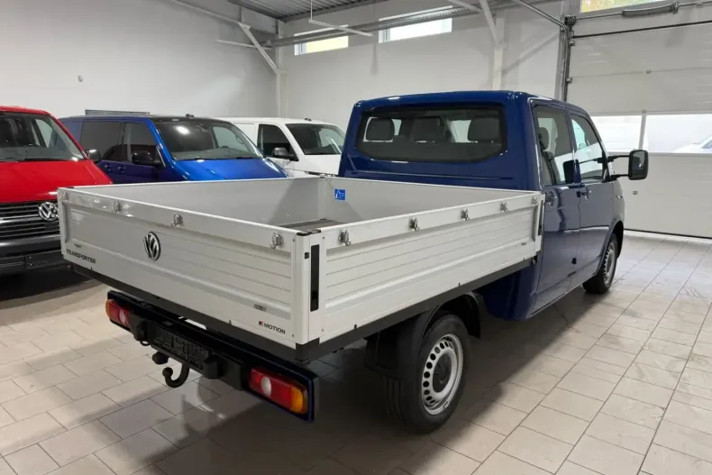 Volkswagen T6 Transporter din 2023 cu 44.400 km - oferta VOL178463 - foto 3