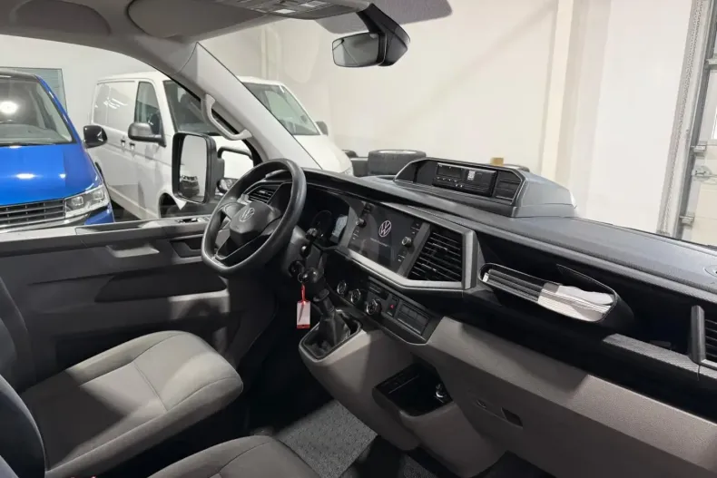 Volkswagen T6 Transporter din 2023 cu 44.400 km - oferta VOL178463 - foto 7