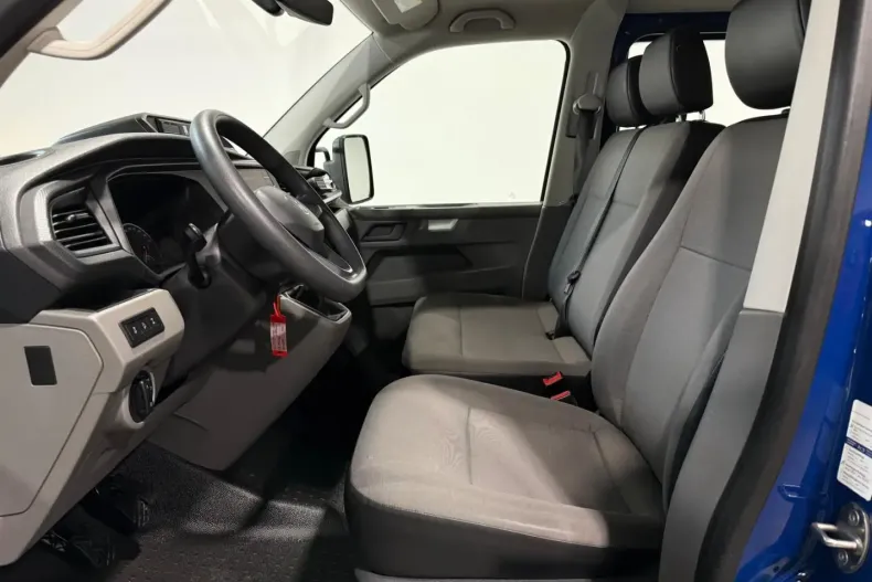 Volkswagen T6 Transporter din 2023 cu 44.400 km - oferta VOL178463 - foto 10