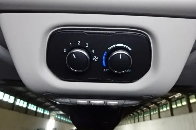 Ford Transit din 2021 cu 125.000 km - oferta FOR178464 - foto 19