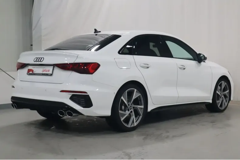 Audi S3 din 2024 cu 22.649 km - oferta AUD178465 - foto 3