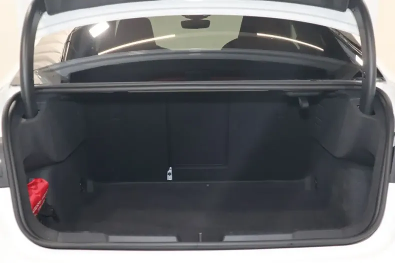 Audi S3 din 2024 cu 22.649 km - oferta AUD178465 - foto 6