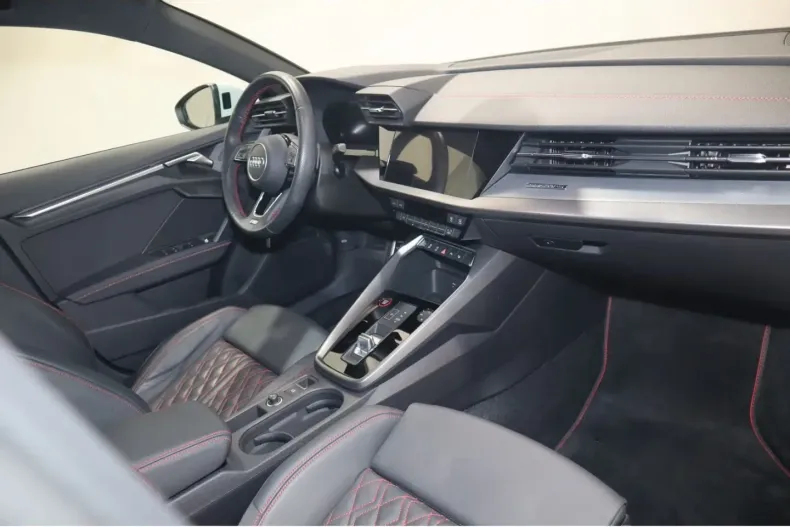 Audi S3 din 2024 cu 22.649 km - oferta AUD178465 - foto 15