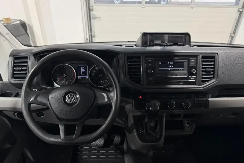 Volkswagen Crafter din 2021 cu 63.500 km - oferta VOL178467 - foto 12
