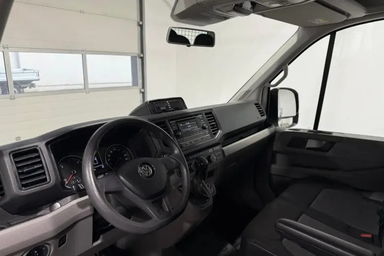 Volkswagen Crafter din 2021 cu 63.500 km - oferta VOL178467 - foto 13