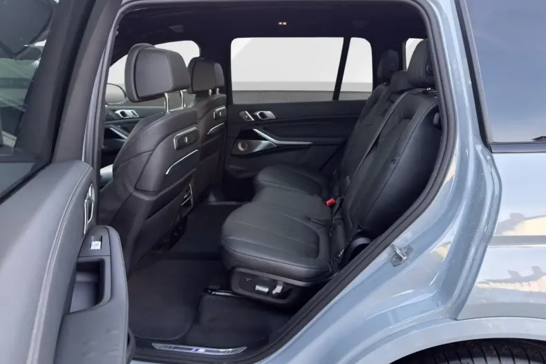 BMW X7 din 2025 cu 12.383 km - oferta BMW178470 - foto 13