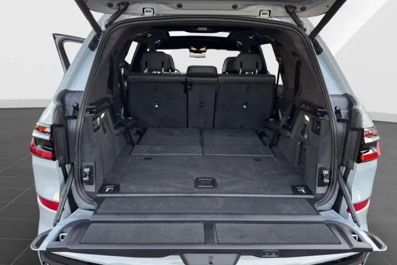 BMW X7 din 2025 cu 12.383 km - oferta BMW178470 - foto 14
