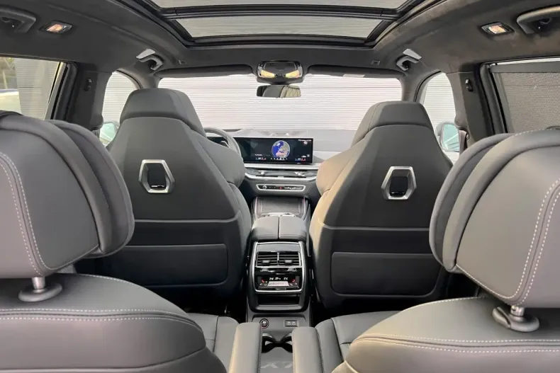 BMW X7 din 2024 cu 5.780 km - oferta BMW178471 - foto 41