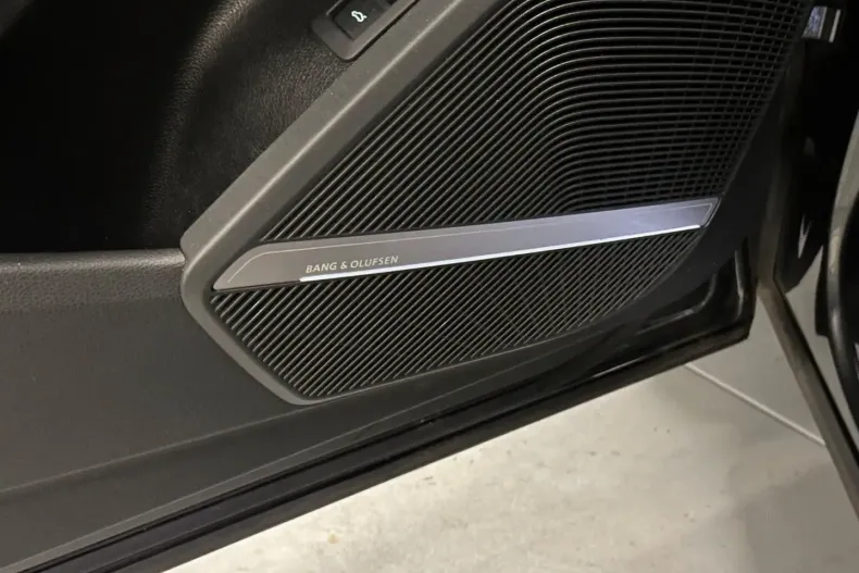 Audi Q5 din 2023 cu 41.000 km - oferta AUD178476 - foto 14