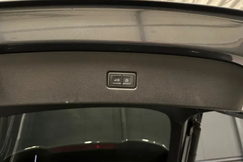 Audi Q5 din 2023 cu 41.000 km - oferta AUD178476 - foto 31