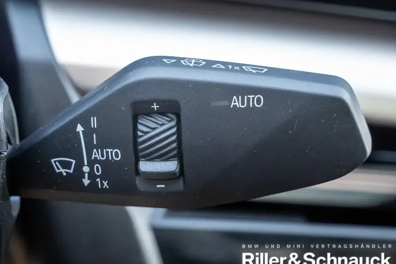 BMW 520 din 2024 cu 25.900 km - oferta BMW178477 - foto 17