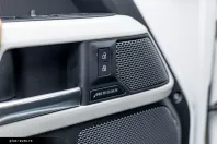 Land Rover Defender din 2023 cu 66.000 km - oferta LAN178482 - foto 19