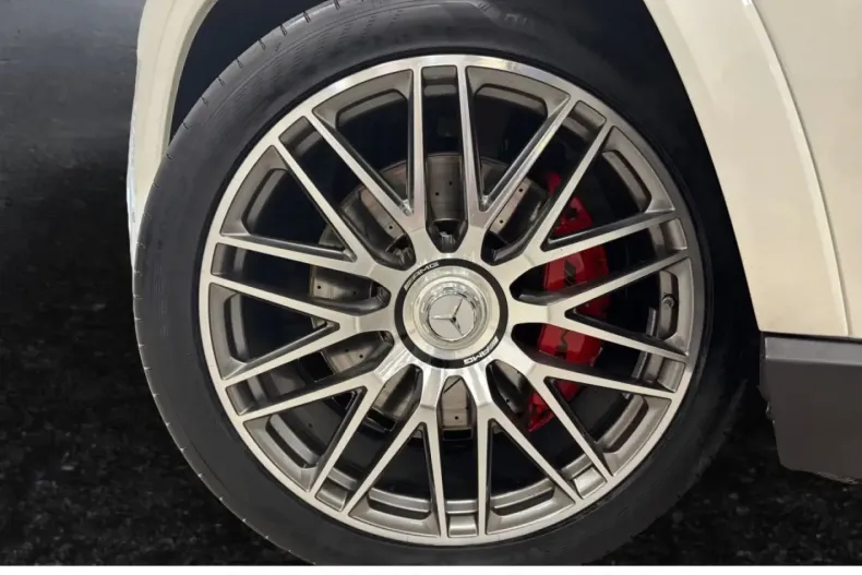 Mercedes-Benz GLS 63 (Clasa GLS) din 2023 cu 39.900 km - oferta MER178491 - foto 16