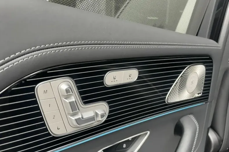 Mercedes-Benz GLS 600 (Clasa GLS) din 2021 cu 54.190 km - oferta MER178500 - foto 8