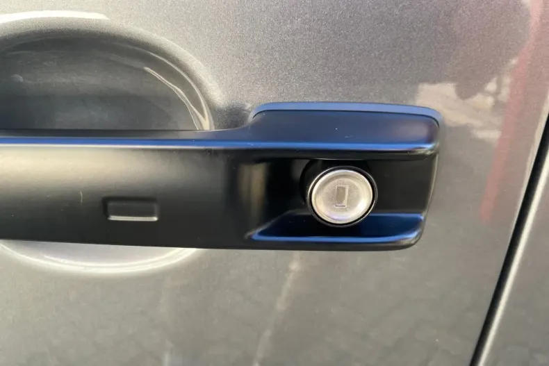 Mercedes-Benz G 450 din 2024 cu 10.100 km - oferta MER178504 - foto 6