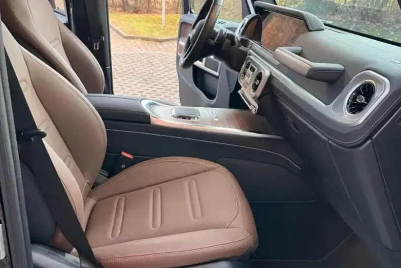 Mercedes-Benz G 450 din 2024 cu 18.500 km - oferta MER178505 - foto 10