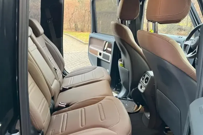 Mercedes-Benz G 450 din 2024 cu 18.500 km - oferta MER178505 - foto 13