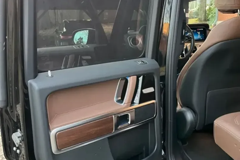 Mercedes-Benz G 450 din 2024 cu 18.500 km - oferta MER178505 - foto 16