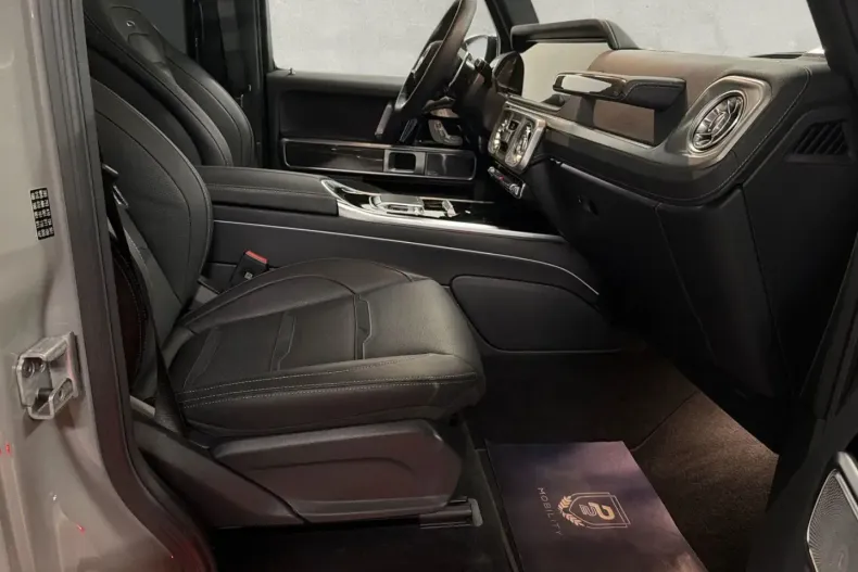 Mercedes-Benz G 63 AMG din 2024 cu 6.200 km - oferta MER178510 - foto 13