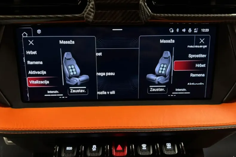 Lamborghini Urus din 2024 cu 10.964 km - oferta LAM178513 - foto 17