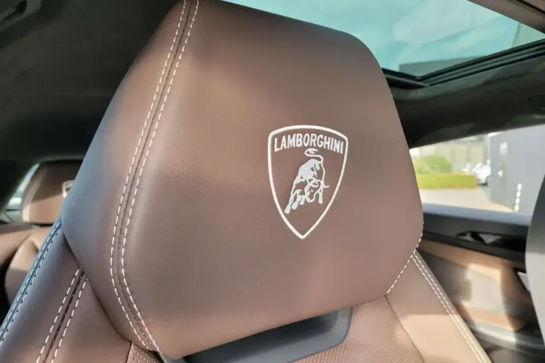 Lamborghini Urus din 2024 cu 9.714 km - oferta LAM178516 - foto 15