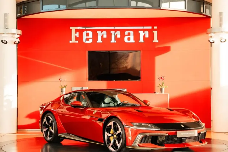 Ferrari 12Cilindri din 2025 cu 5.550 km - oferta FER178528 - foto 7