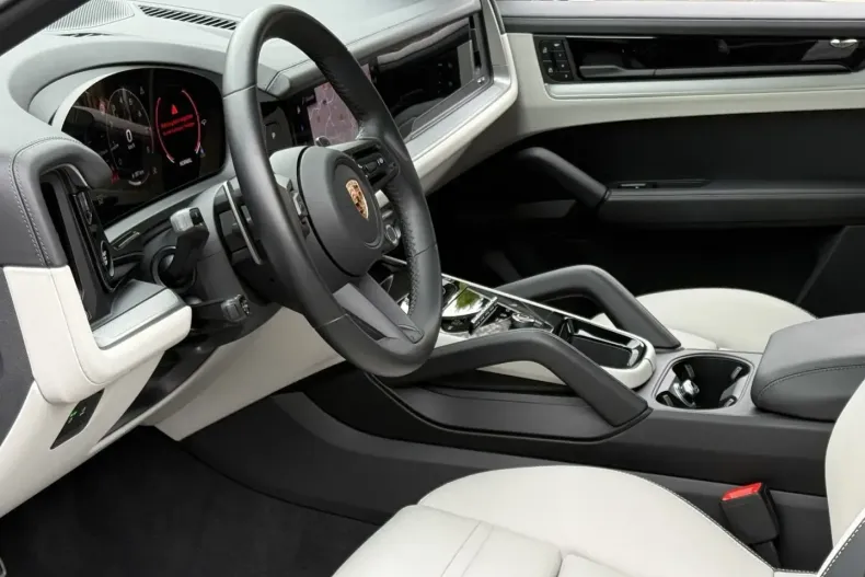 Porsche Cayenne din 2024 cu 47.100 km - oferta POR178530 - foto 8