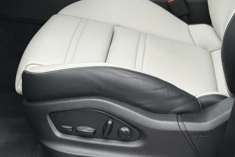 Porsche Cayenne din 2024 cu 47.100 km - oferta POR178530 - foto 11