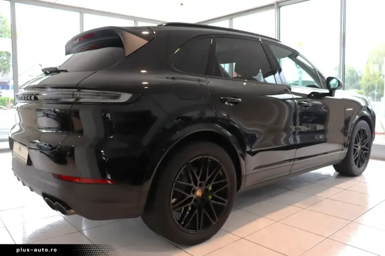 Porsche Cayenne din 2024 cu 24.445 km - oferta POR178542 - foto 8