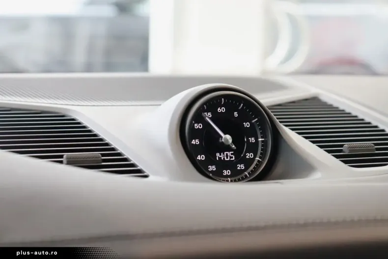 Porsche Cayenne din 2024 cu 24.445 km - oferta POR178542 - foto 27