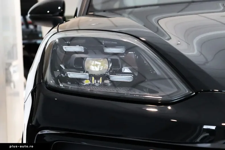 Porsche Cayenne din 2024 cu 24.445 km - oferta POR178542 - foto 30