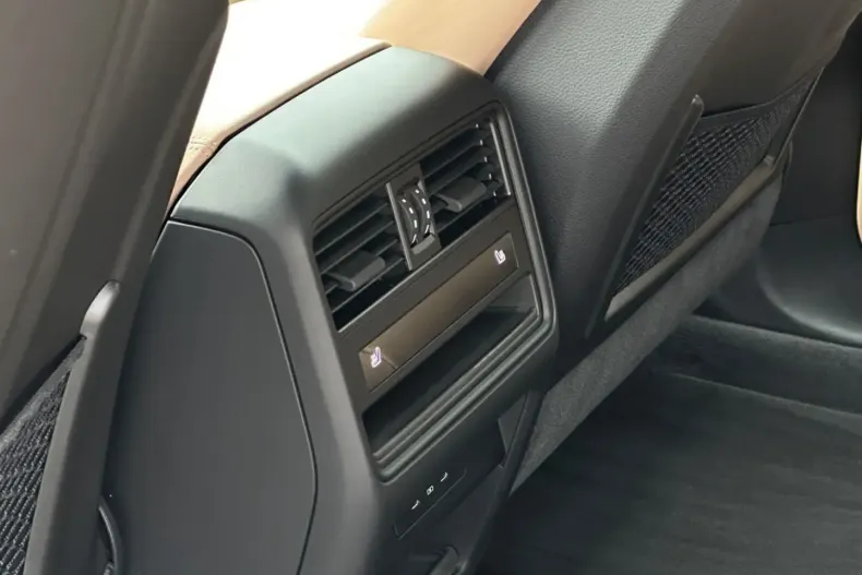 Porsche Cayenne din 2024 cu 21.850 km - oferta POR178544 - foto 19