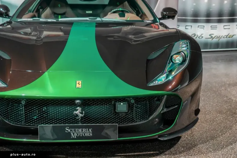 Ferrari 812 din 2022 cu 2.950 km - oferta FER178546 - foto 4