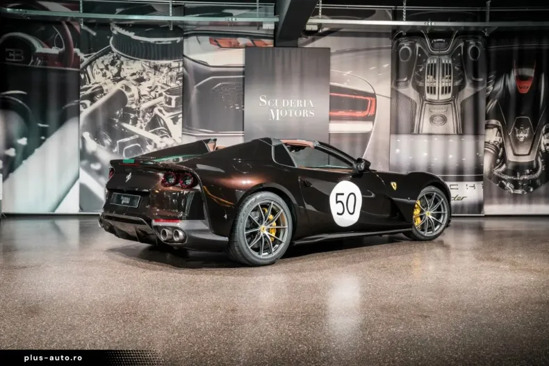 Ferrari 812 din 2022 cu 2.950 km - oferta FER178546 - foto 7