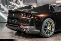 Ferrari 812 din 2022 cu 2.950 km - oferta FER178546 - foto 8