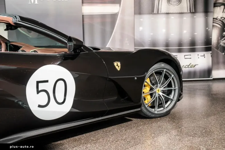 Ferrari 812 din 2022 cu 2.950 km - oferta FER178546 - foto 9