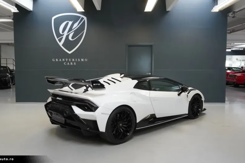 Lamborghini Huracán din 2022 cu 4.422 km - oferta LAM178550 - foto 4