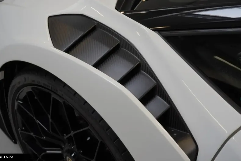 Lamborghini Huracán din 2022 cu 4.422 km - oferta LAM178550 - foto 18