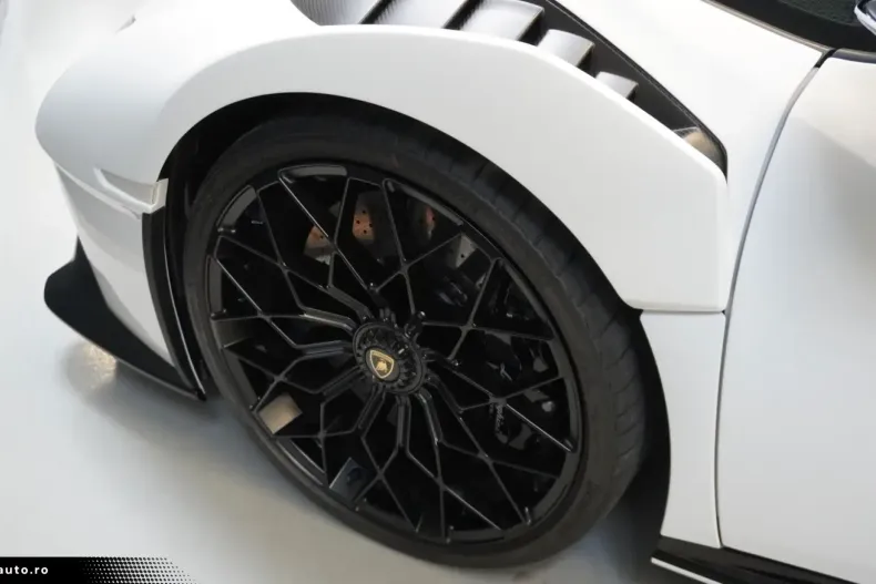 Lamborghini Huracán din 2022 cu 4.422 km - oferta LAM178550 - foto 19